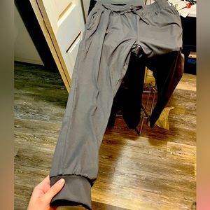 Vitality Men’s Large Gray Joggers